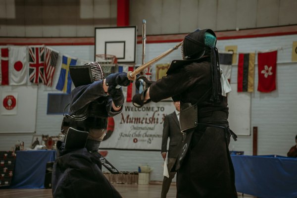 Quels sont les avantages de la pratique du Kendo pour améliorer la coordination oeil-main chez les enfants?